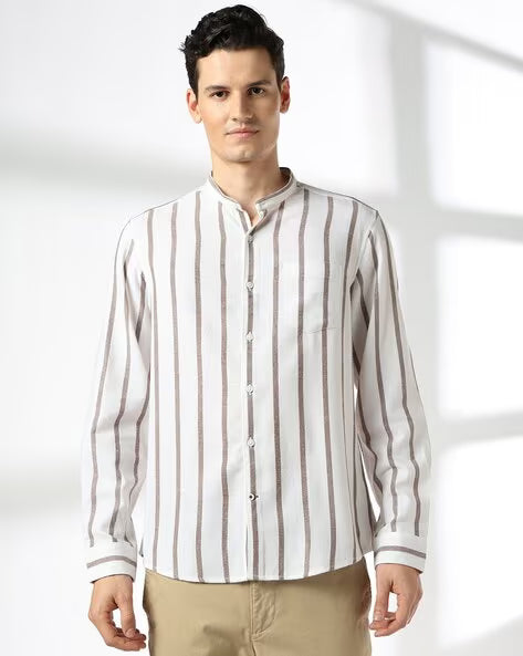 NETPLAY Men 06 Striped Regular Fit Shirt with Patch Pocket